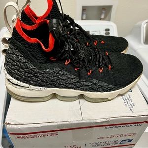 Nike LeBron 15 (XV) “Bright Crimson” - Size 13